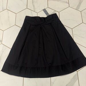 Ann Taylor Black Cotton‎ Poplin Pleated  Skirt NWT Size 00 Petite